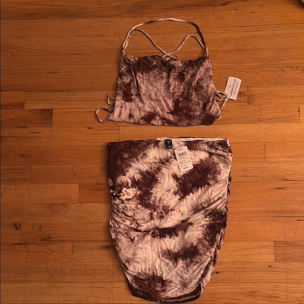 Windsor two piece set